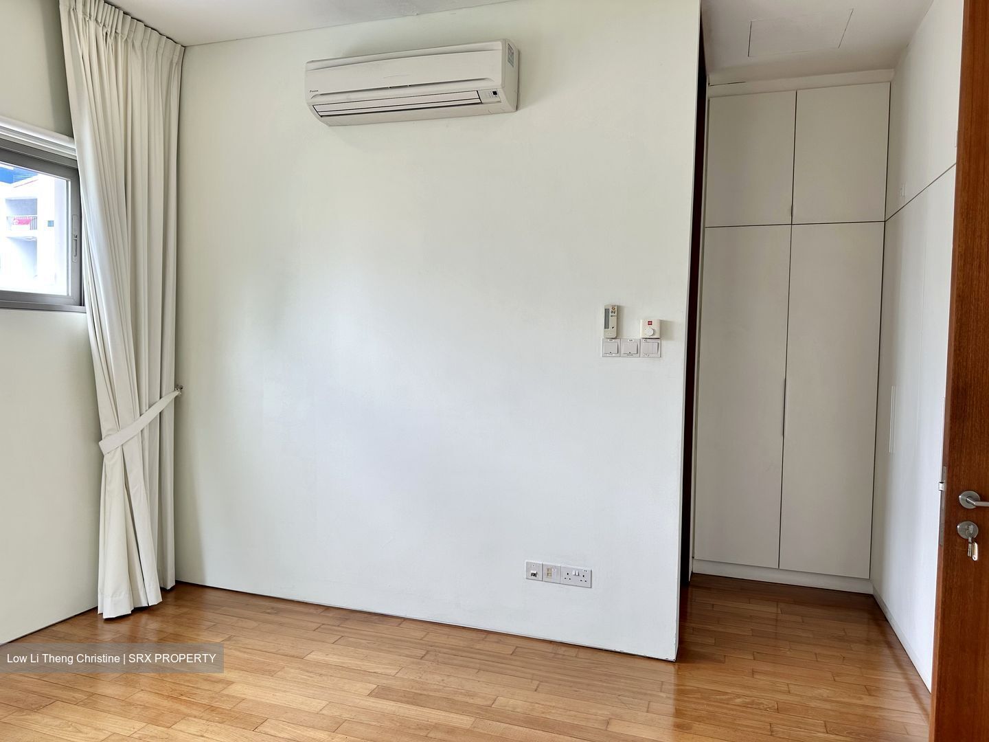 Chancery Lane (D11), Detached #437806371